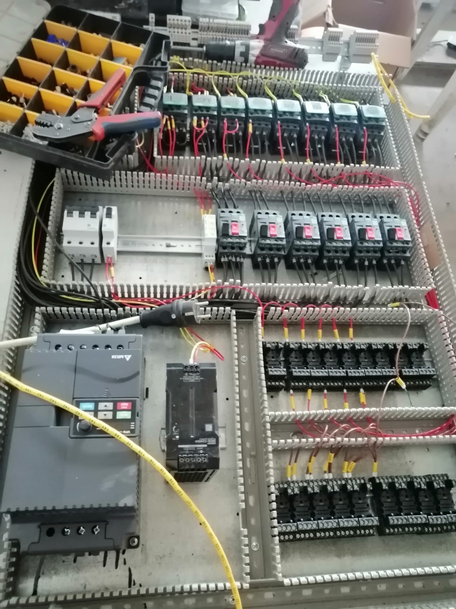 PLC Kontrol Ünitesi